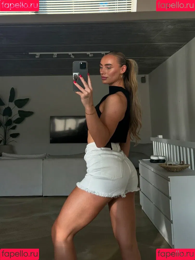 Guusje Van Geel / guusje / guzdoes Onlyfans Photo Gallery 
