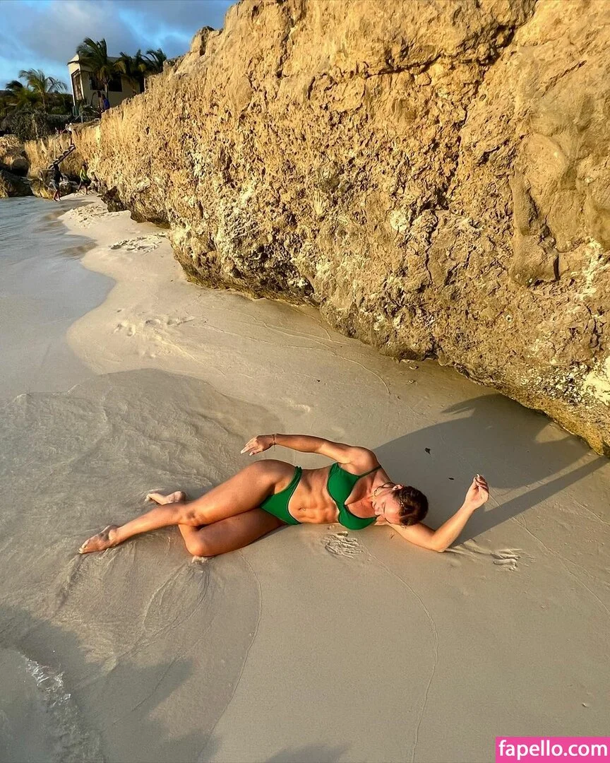 Guusje Van Geel / guusje / guzdoes Onlyfans Photo Gallery 