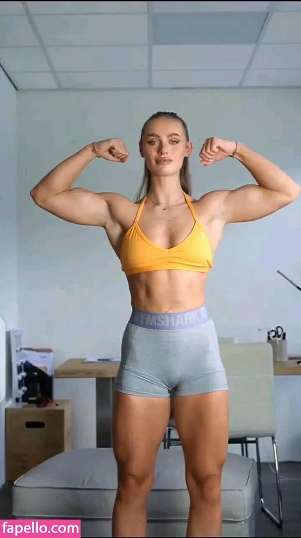 Guusje Van Geel / guusje / guzdoes Onlyfans Photo Gallery 