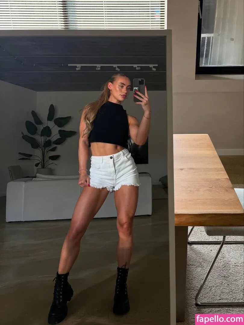 Guusje Van Geel / guusje / guzdoes Onlyfans Photo Gallery 