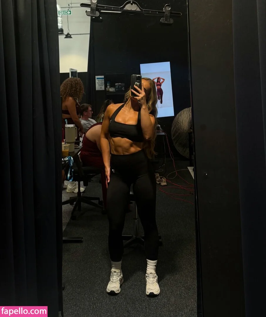 Guusje Van Geel / guusje / guzdoes Onlyfans Photo Gallery 