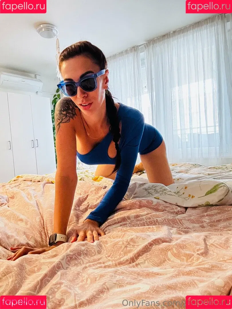 aniblackfox / myspicyani Onlyfans Photo Gallery 