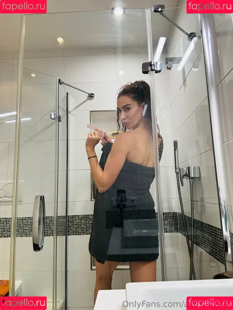 aniblackfox / myspicyani Onlyfans Photo Gallery 