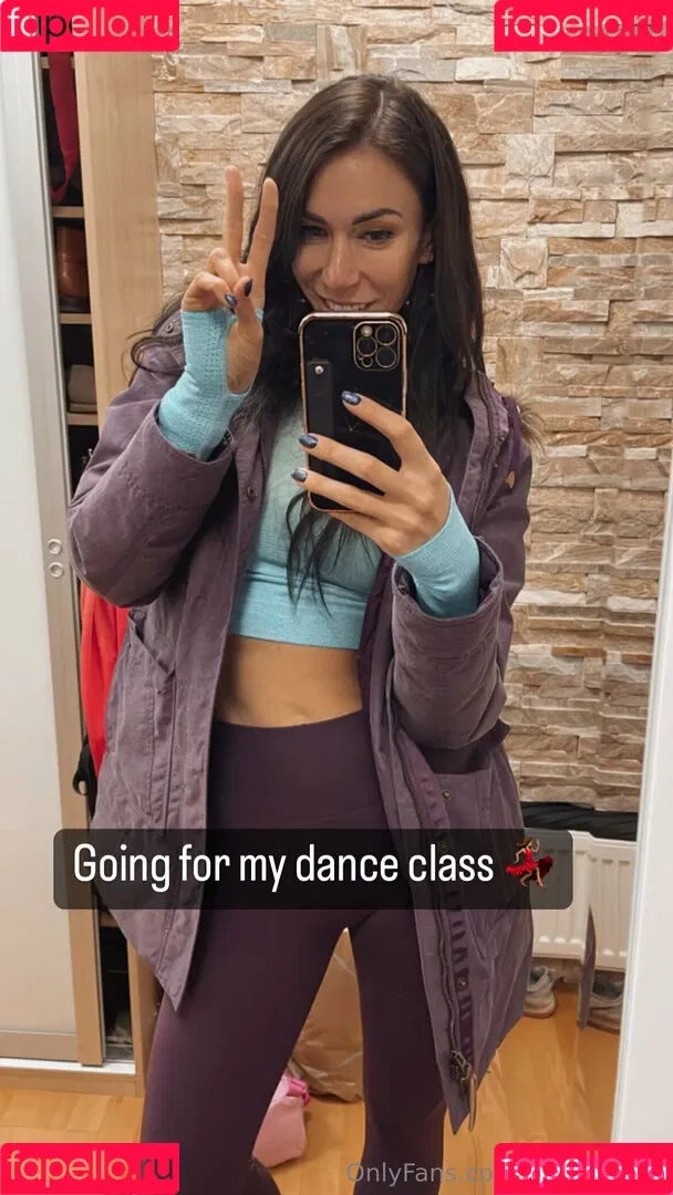 aniblackfox / myspicyani Onlyfans Photo Gallery 