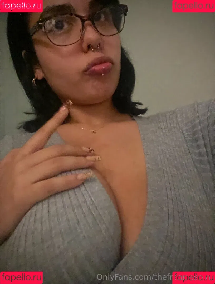 thebestvalent1na / thefreakiestval Onlyfans Photo Gallery 