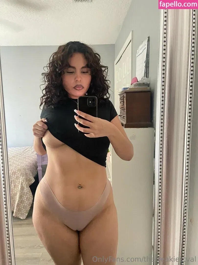 thebestvalent1na / thefreakiestval Onlyfans Photo Gallery 