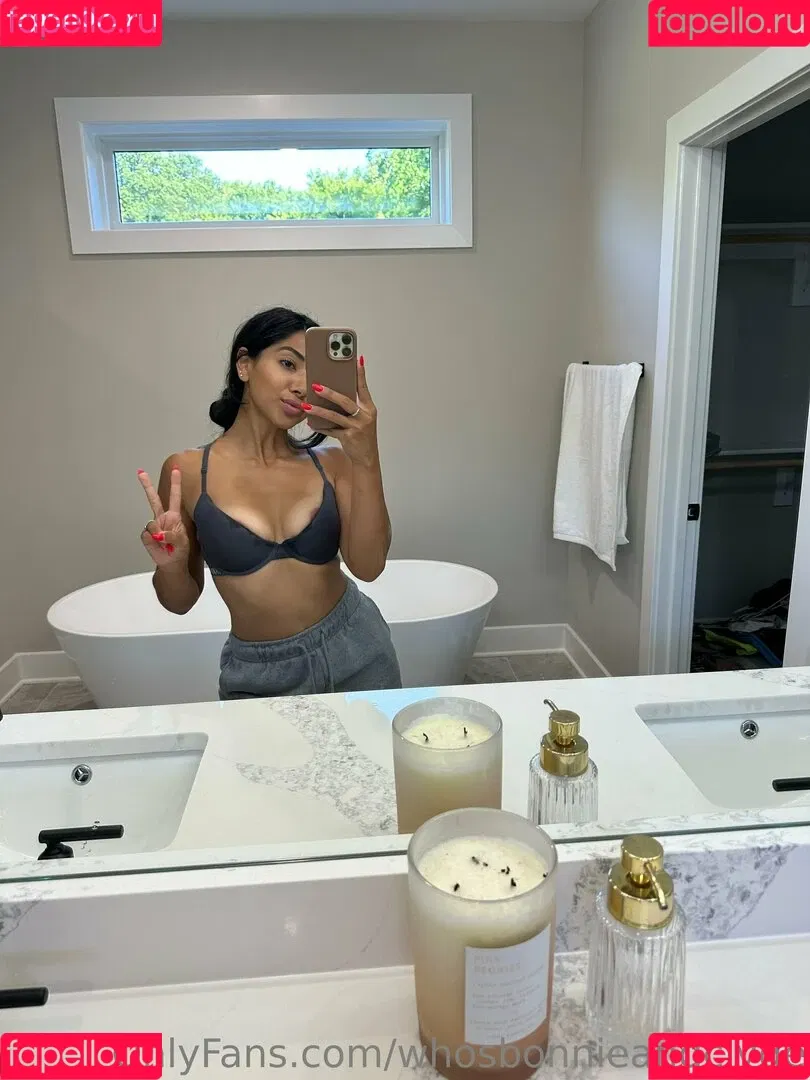 bonniexclyde / whosbonnieandclyde Onlyfans Photo Gallery 