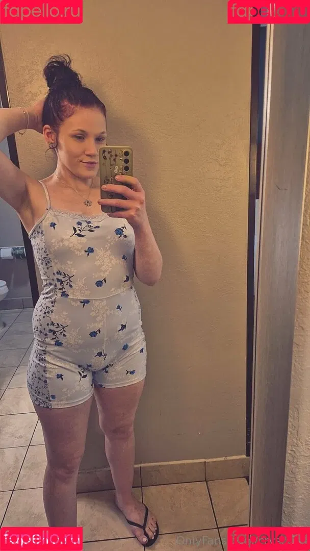 crysta.black / crystaab Onlyfans Photo Gallery 