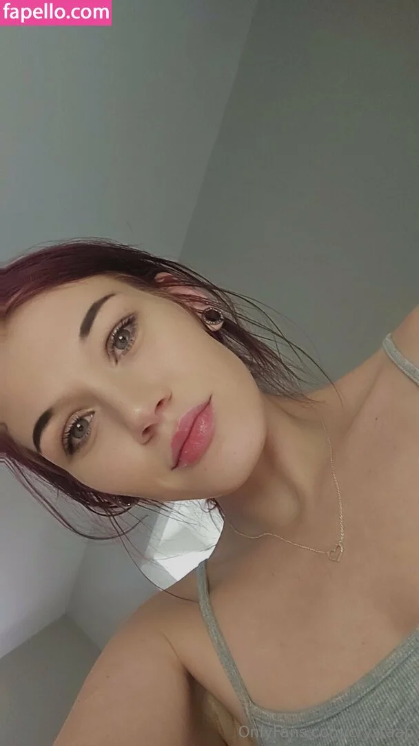 crysta.black / crystaab Onlyfans Photo Gallery 