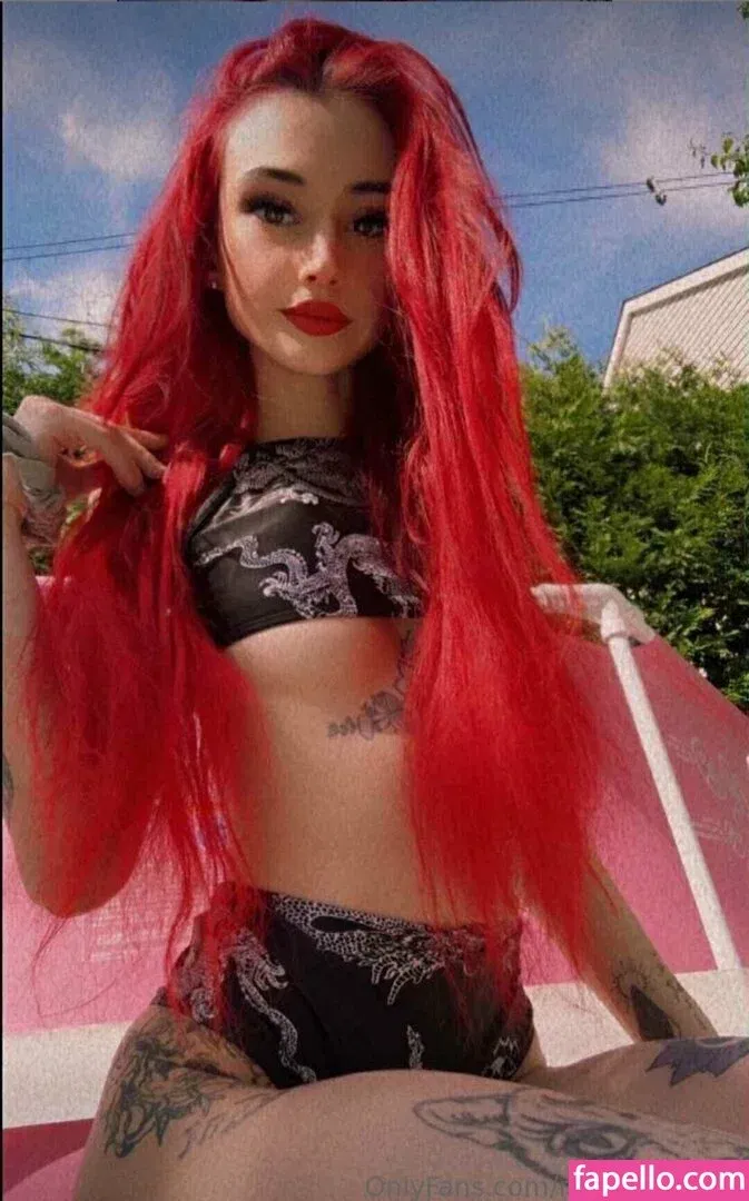 crysta.black / crystaab Onlyfans Photo Gallery 