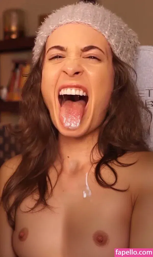 Natalie Gold / natalygold / nattiegold Onlyfans Photo Gallery 