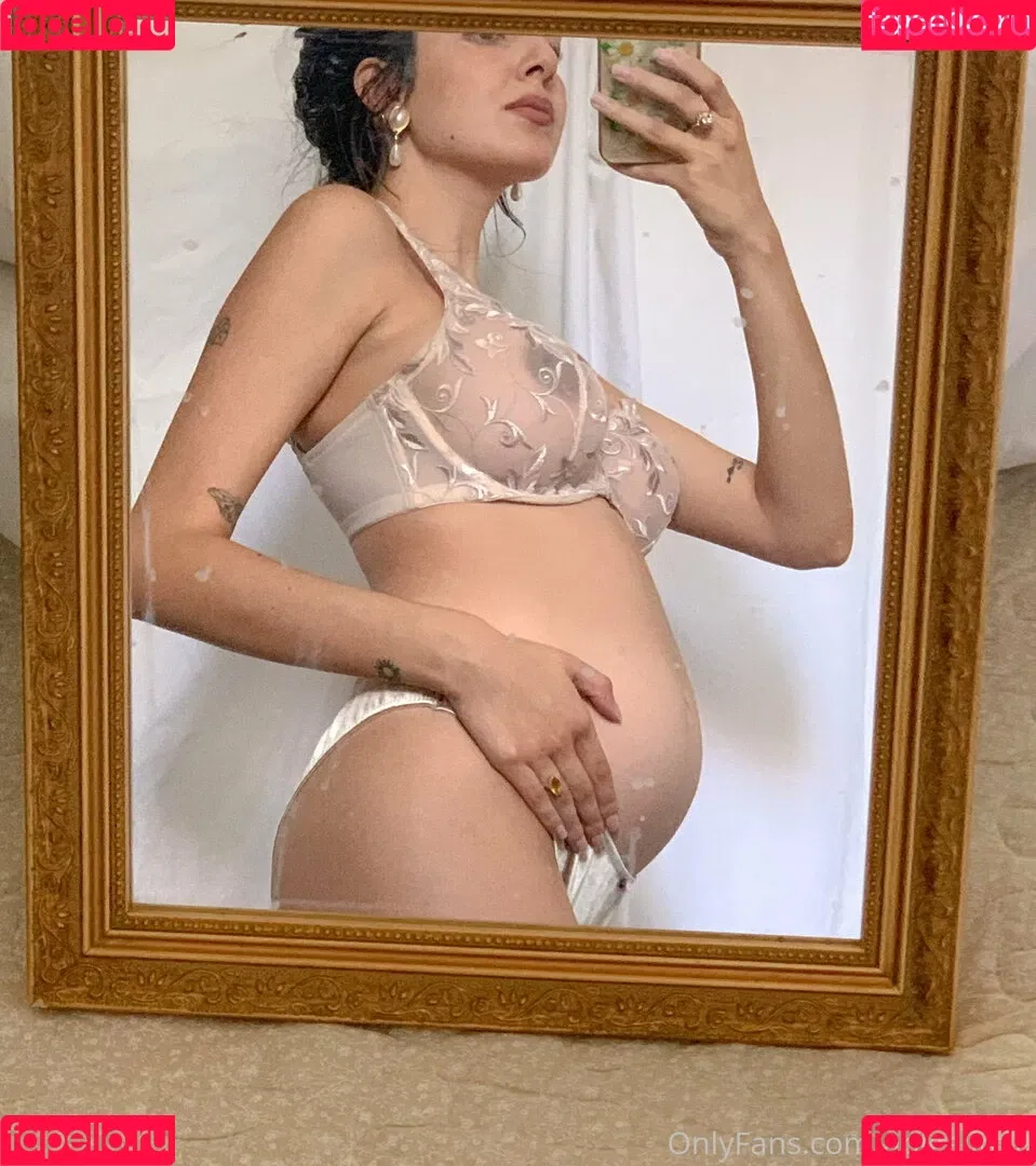 AbigailMia / abigailmiadarlington / theitalianmom Onlyfans Photo Gallery 