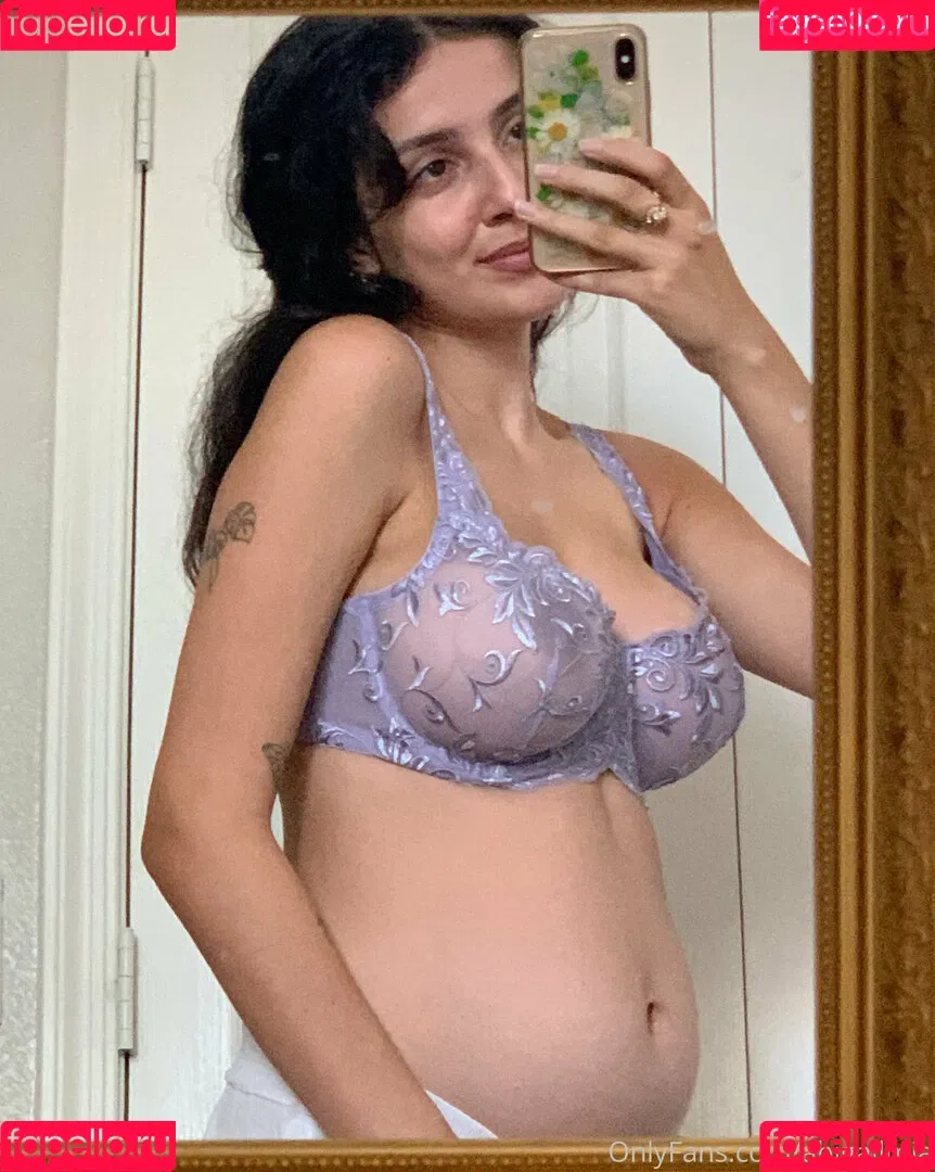 AbigailMia / abigailmiadarlington / theitalianmom Onlyfans Photo Gallery 