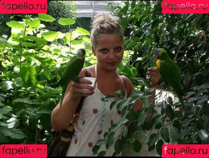 Jodi / QuarterJade / u160568833 Onlyfans Photo Gallery 