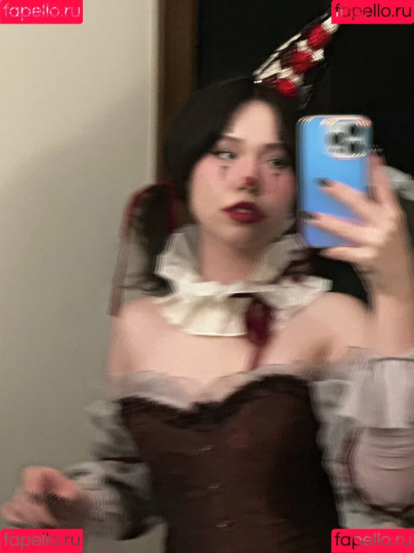 Jodi / QuarterJade / u160568833 Onlyfans Photo Gallery 