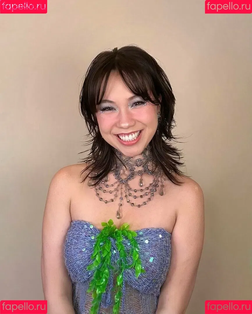 Jodi / QuarterJade / u160568833 Onlyfans Photo Gallery 