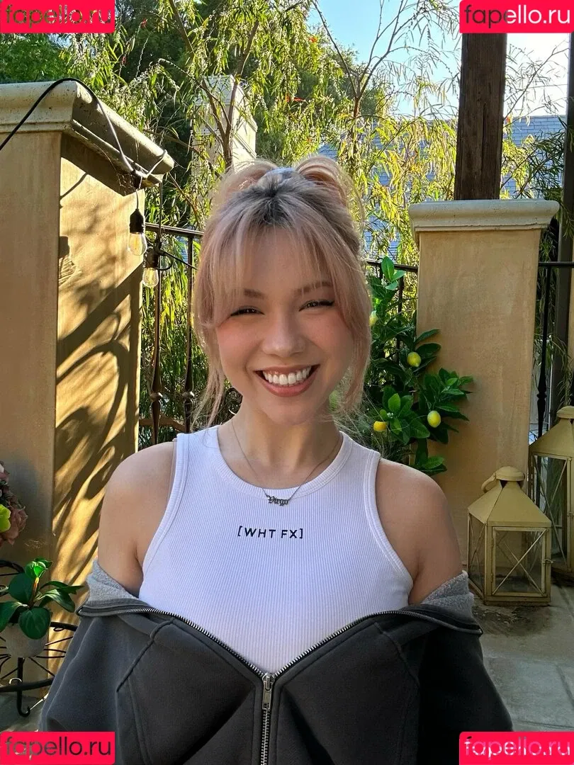 Jodi / QuarterJade / u160568833 Onlyfans Photo Gallery 