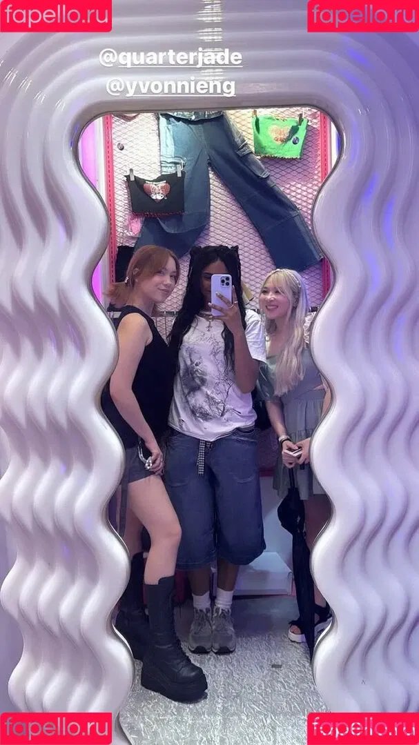 Jodi / QuarterJade / u160568833 Onlyfans Photo Gallery 