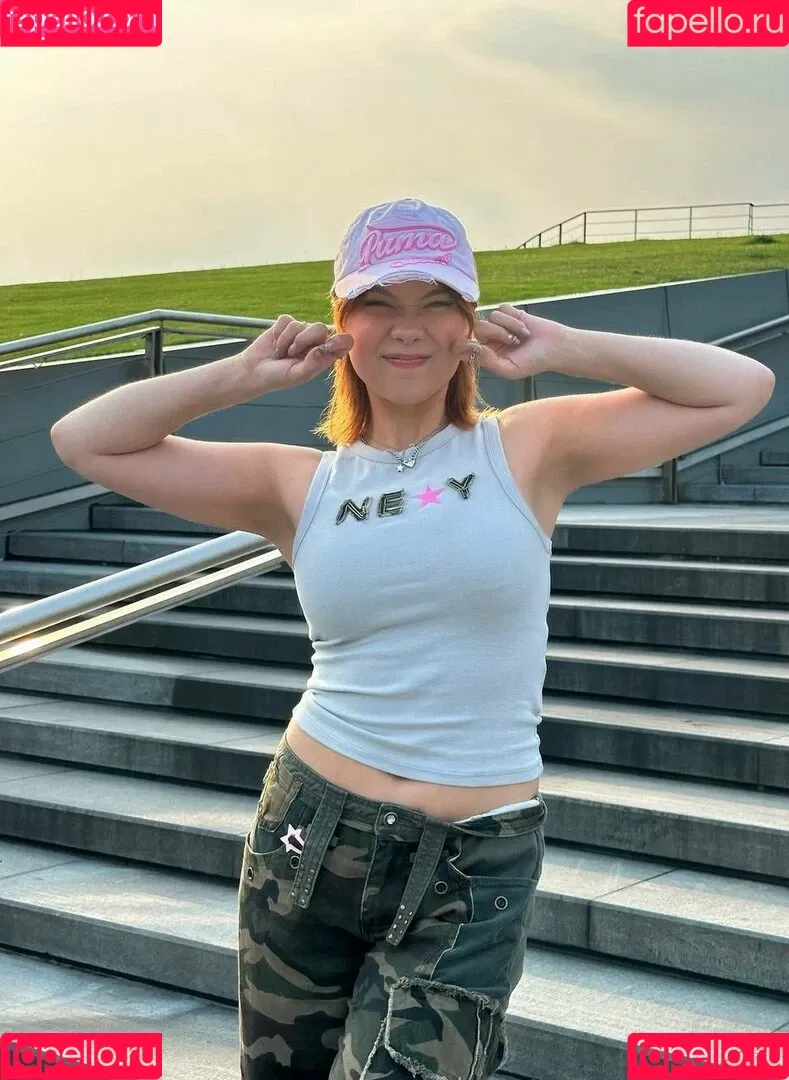 Jodi / QuarterJade / u160568833 Onlyfans Photo Gallery 