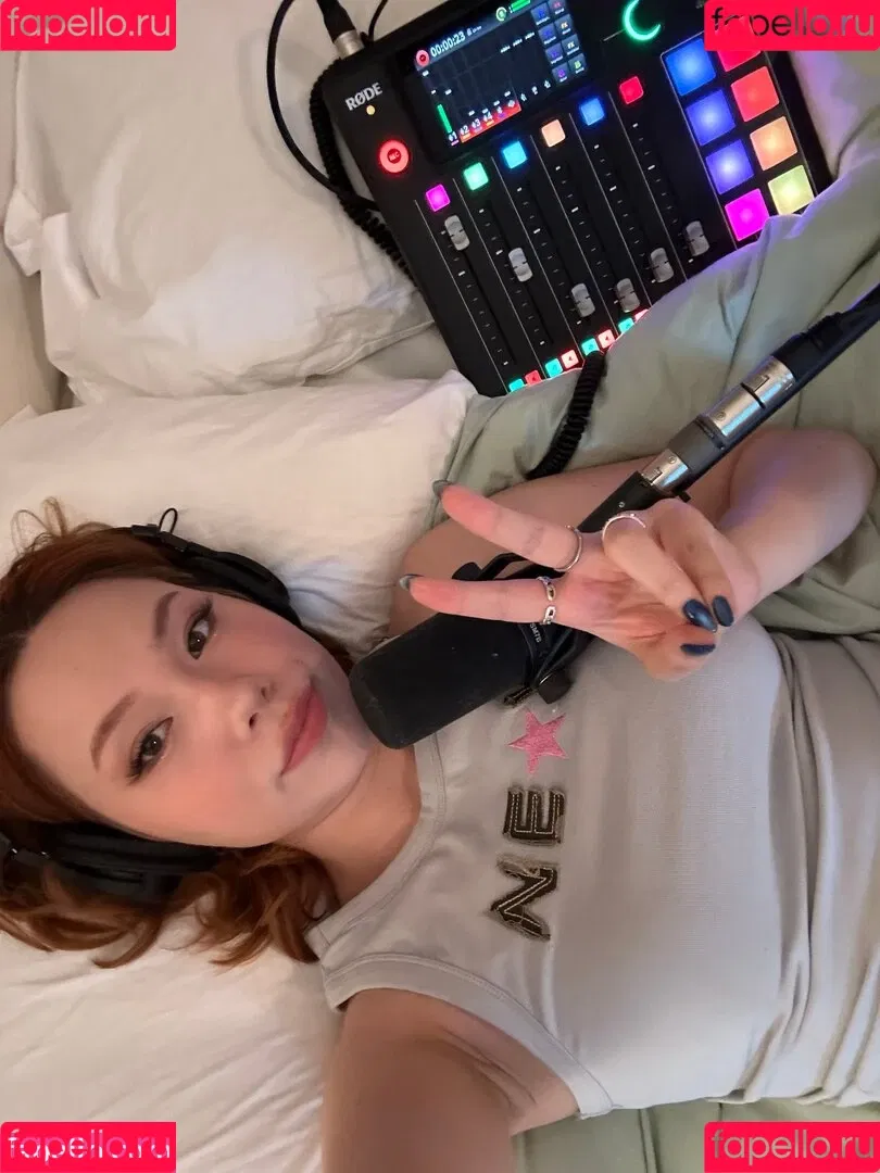 Jodi / QuarterJade / u160568833 Onlyfans Photo Gallery 