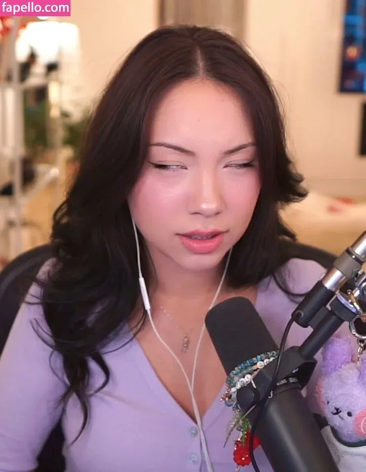 Jodi / QuarterJade / u160568833 Onlyfans Photo Gallery 