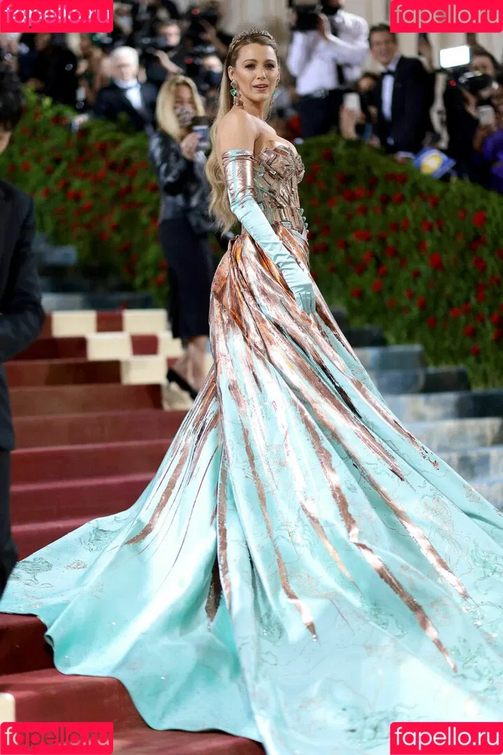 Blake Lively / blakelively Onlyfans Photo Gallery 