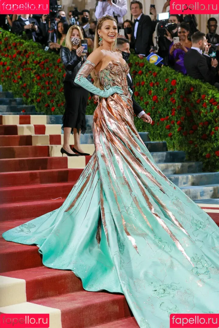 Blake Lively / blakelively Onlyfans Photo Gallery 