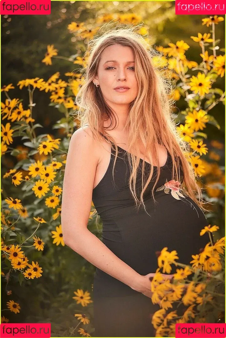 Blake Lively / blakelively Onlyfans Photo Gallery 