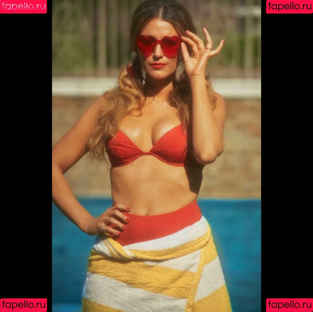 Blake Lively / blakelively Onlyfans Photo Gallery 