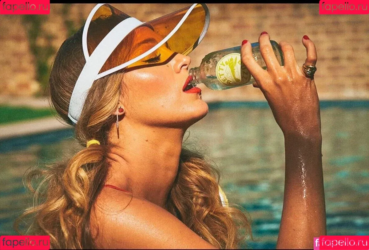 Blake Lively / blakelively Onlyfans Photo Gallery 