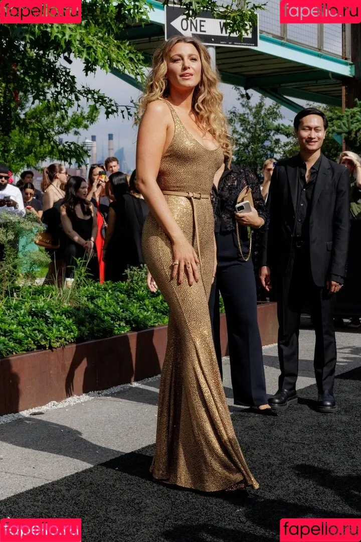 Blake Lively / blakelively Onlyfans Photo Gallery 