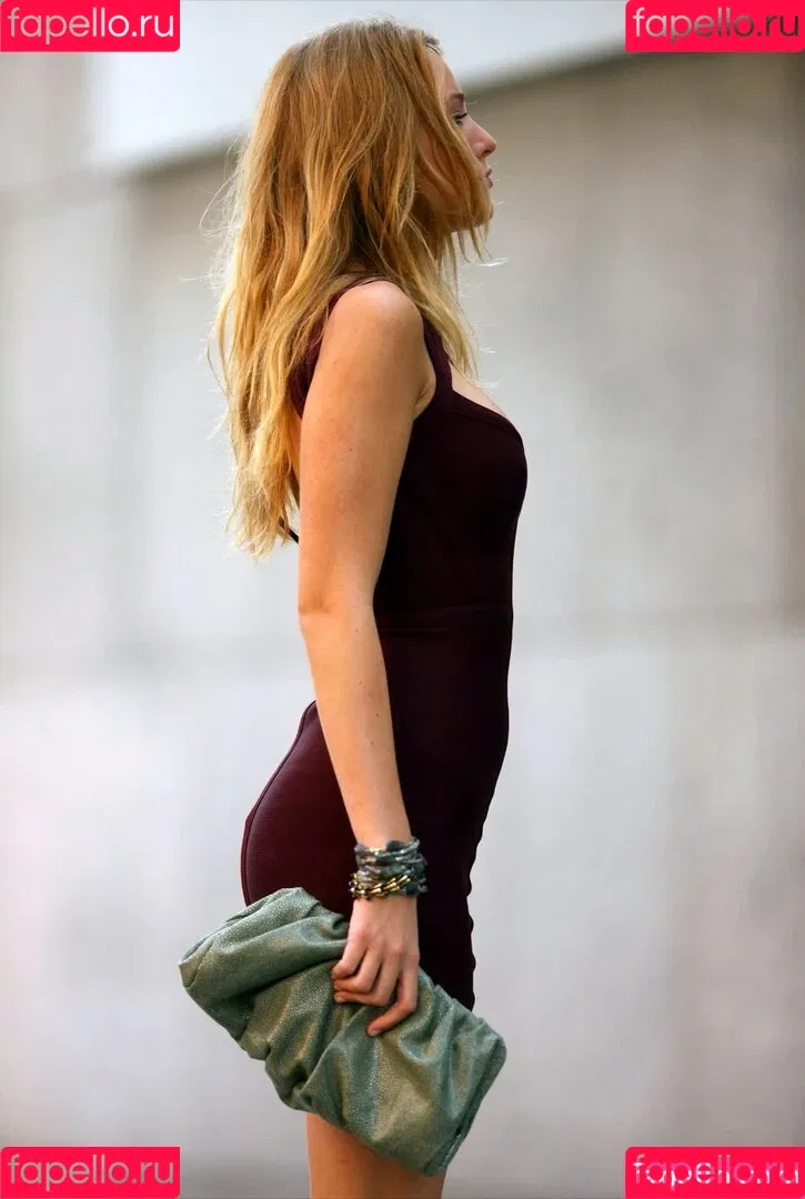 Blake Lively / blakelively Onlyfans Photo Gallery 