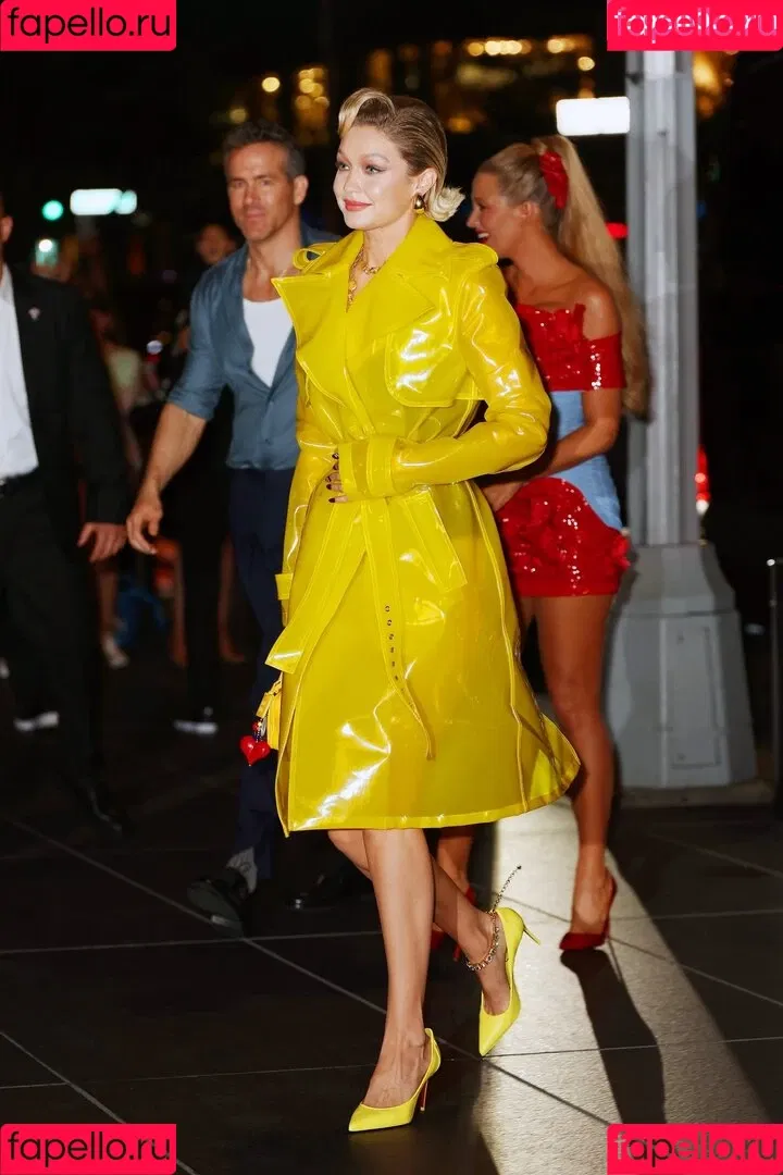 Blake Lively / blakelively Onlyfans Photo Gallery 
