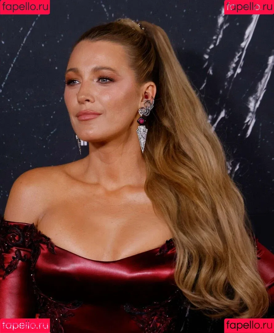 Blake Lively / blakelively Onlyfans Photo Gallery 