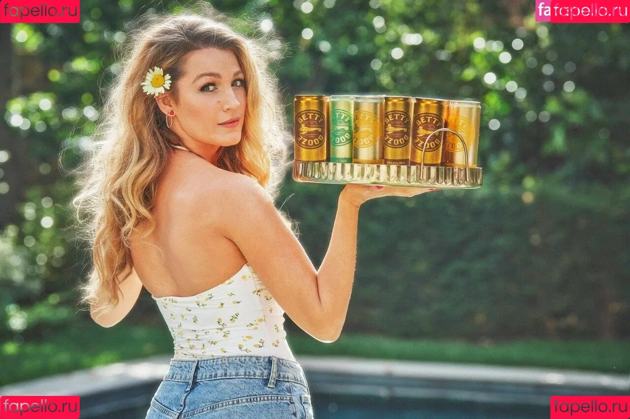 Blake Lively / blakelively Onlyfans Photo Gallery 