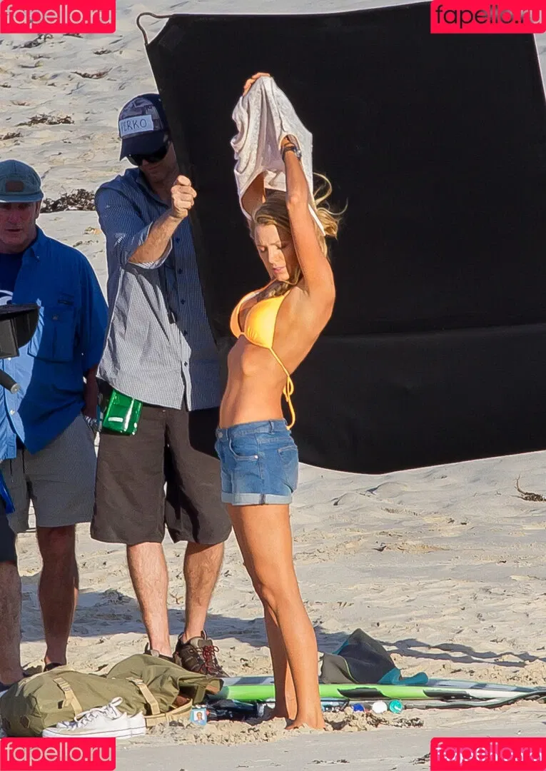 Blake Lively / blakelively Onlyfans Photo Gallery 
