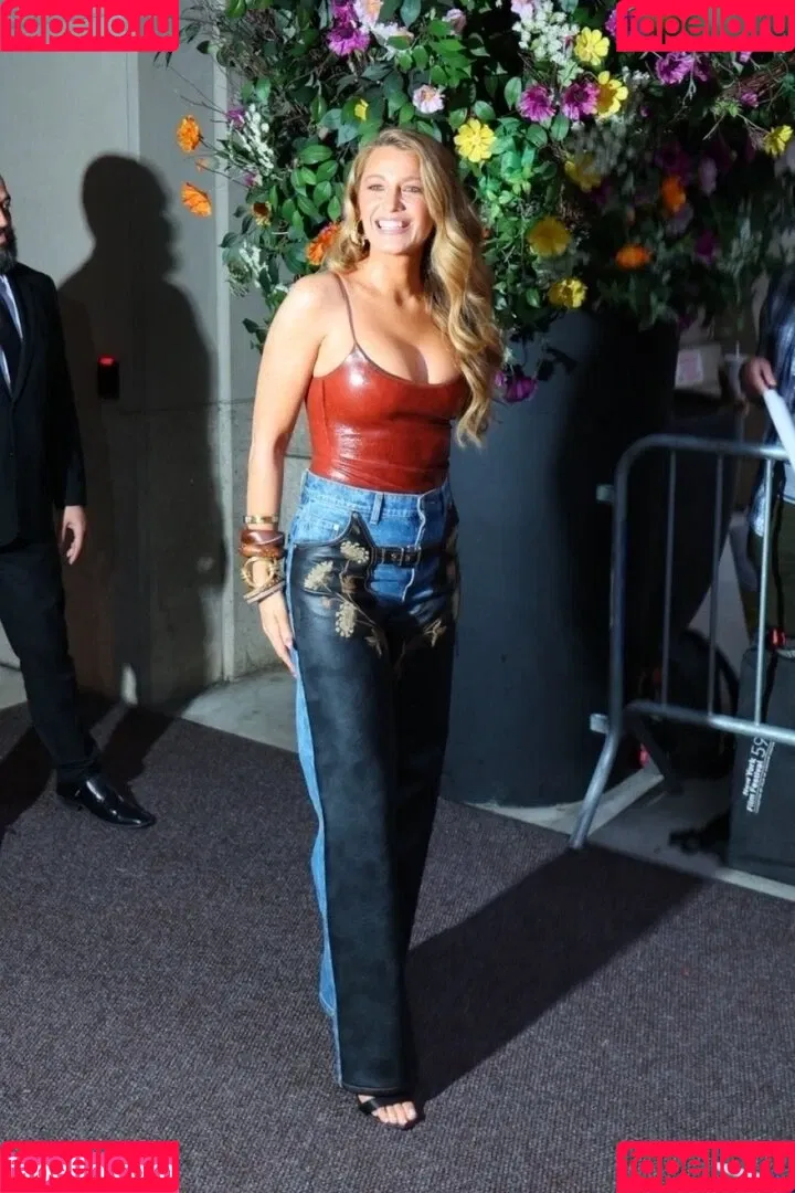 Blake Lively / blakelively Onlyfans Photo Gallery 