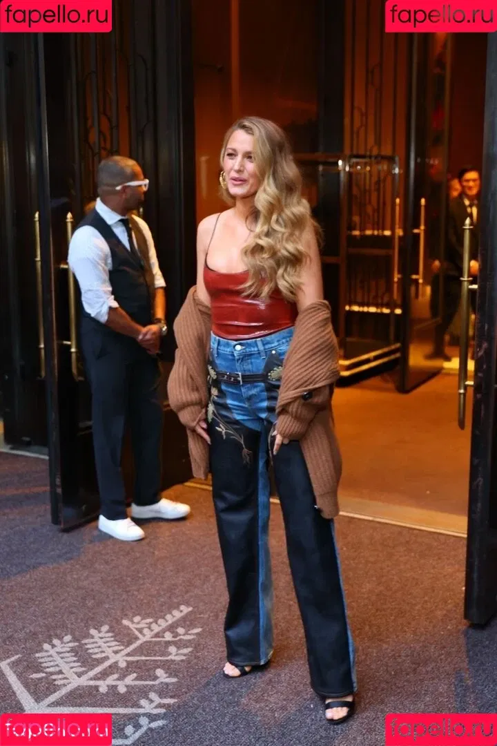 Blake Lively / blakelively Onlyfans Photo Gallery 