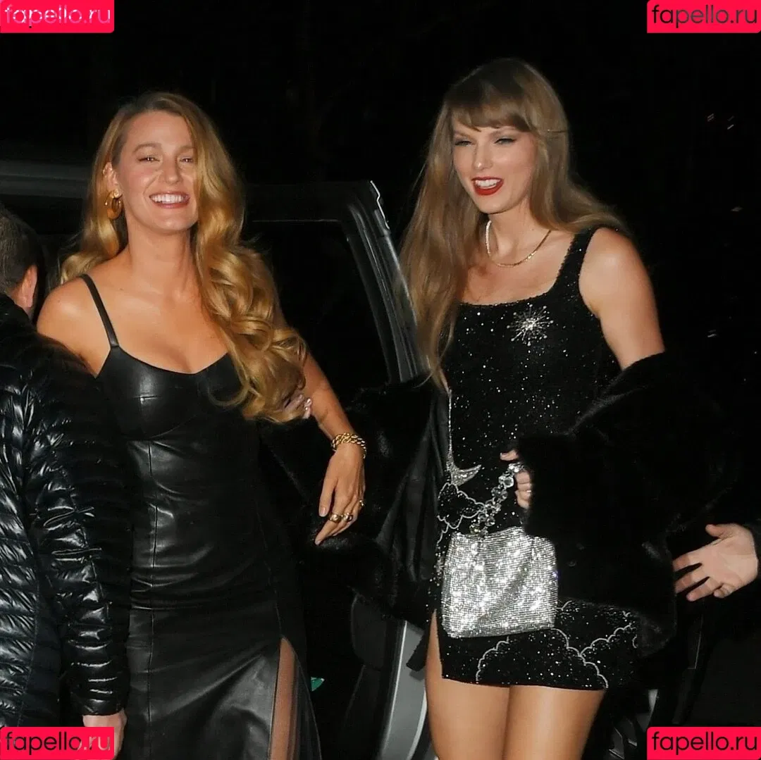 Blake Lively / blakelively Onlyfans Photo Gallery 
