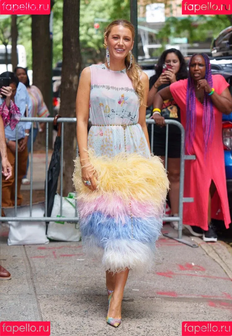 Blake Lively / blakelively Onlyfans Photo Gallery 