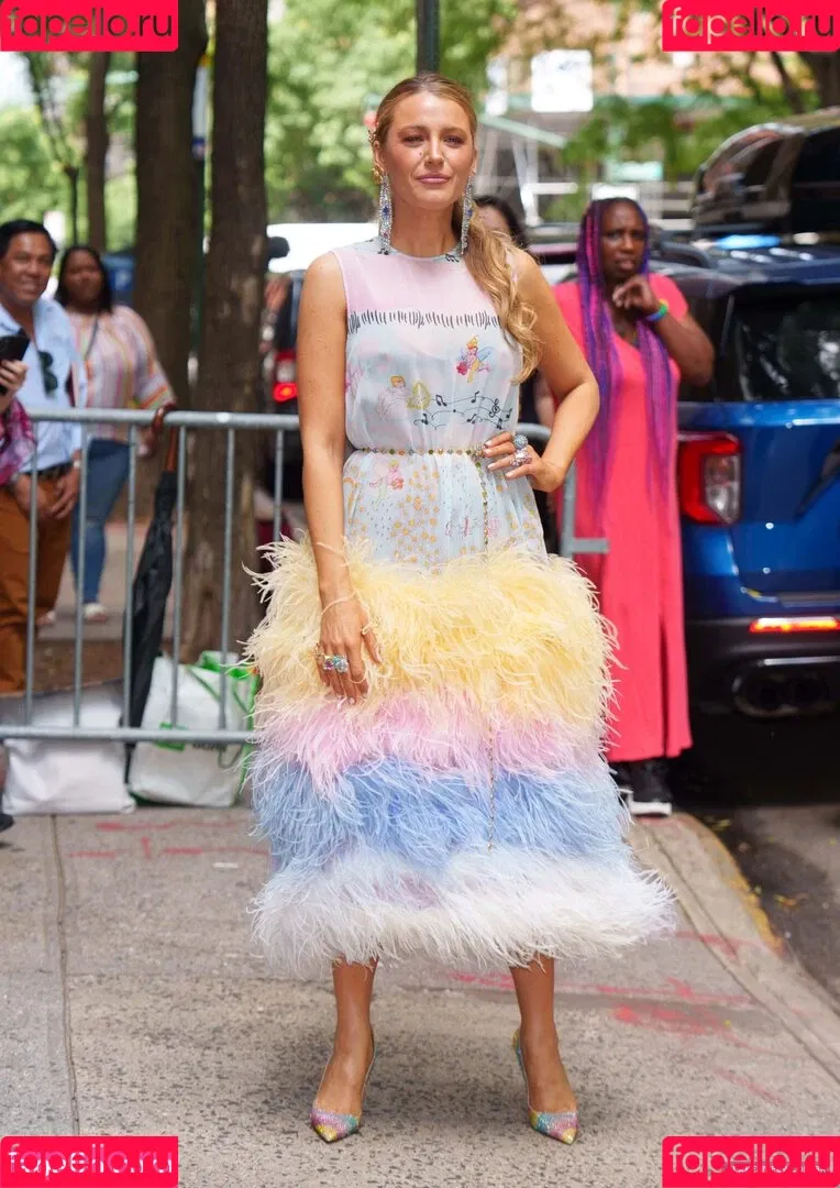 Blake Lively / blakelively Onlyfans Photo Gallery 