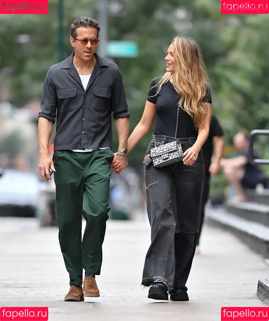 Blake Lively / blakelively Onlyfans Photo Gallery 