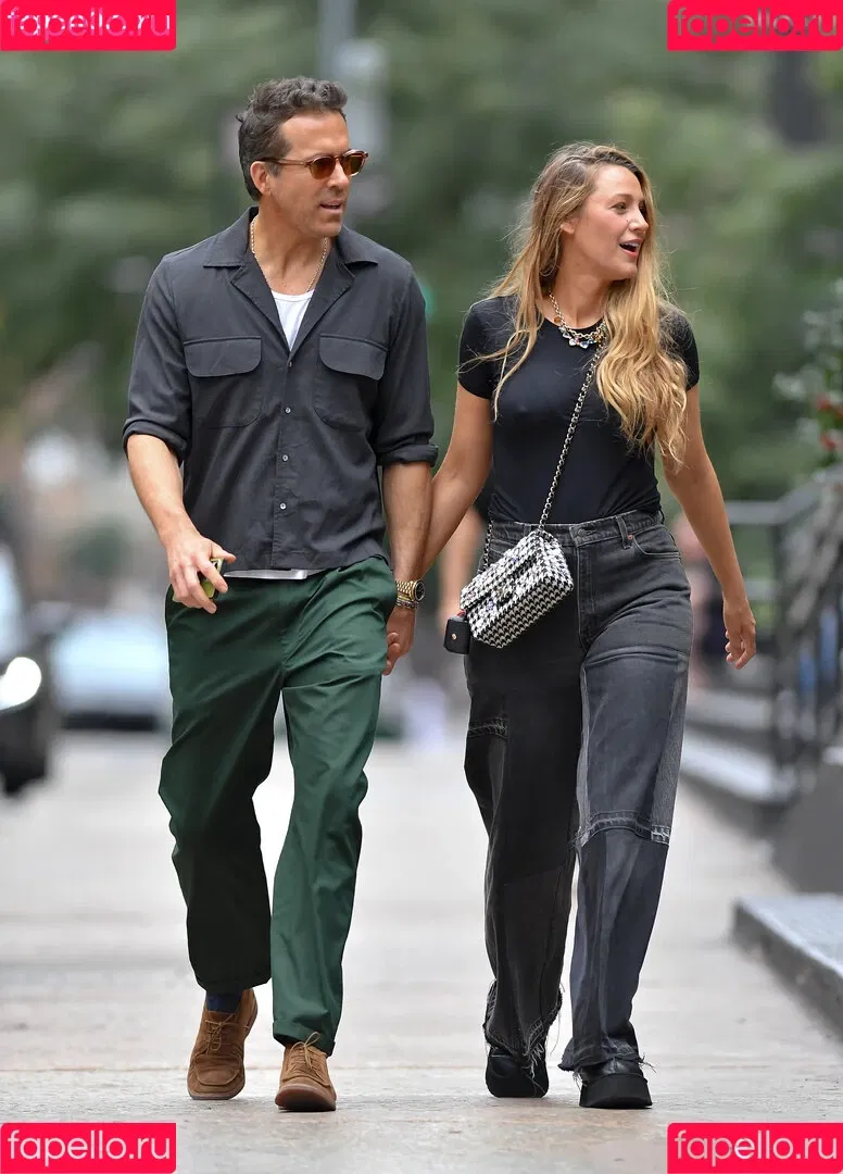 Blake Lively / blakelively Onlyfans Photo Gallery 