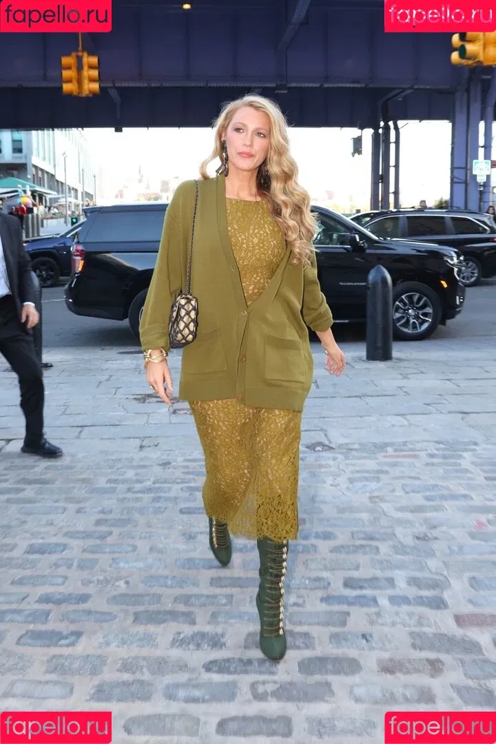 Blake Lively / blakelively Onlyfans Photo Gallery 