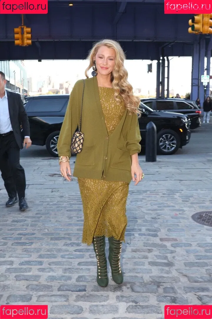 Blake Lively / blakelively Onlyfans Photo Gallery 