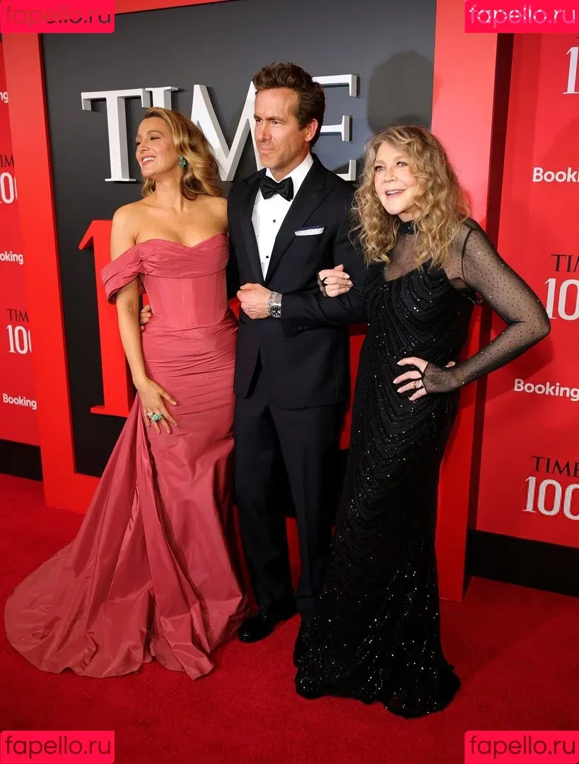 Blake Lively / blakelively Onlyfans Photo Gallery 