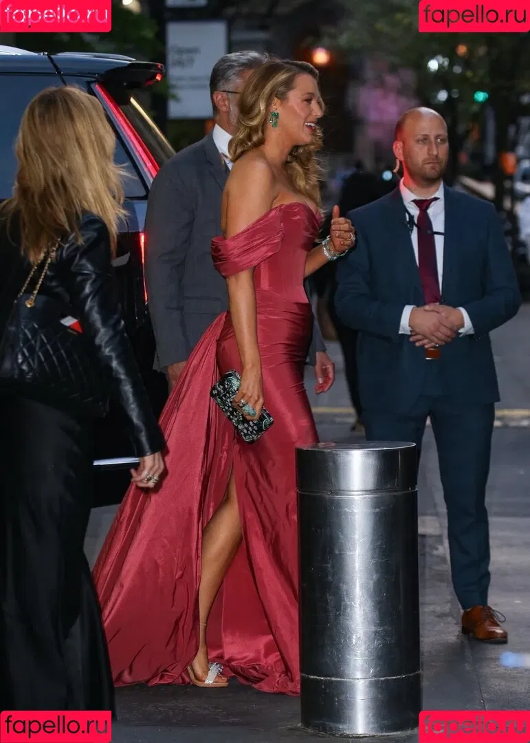 Blake Lively / blakelively Onlyfans Photo Gallery 
