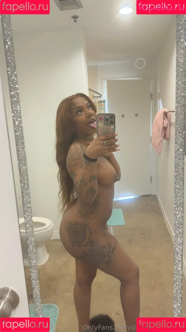 demontimeredd / kandiee_reddd Onlyfans Photo Gallery 