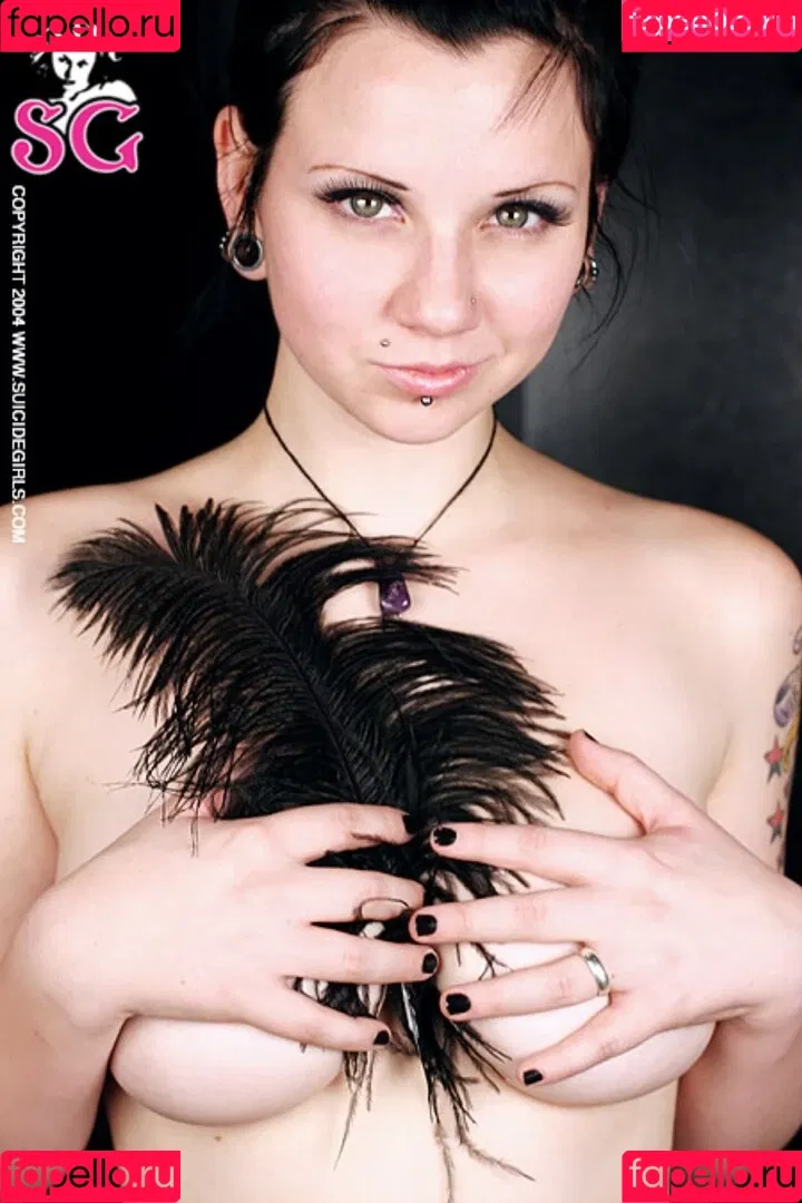 Quinne / quin.night / quinne_germain Onlyfans Photo Gallery 