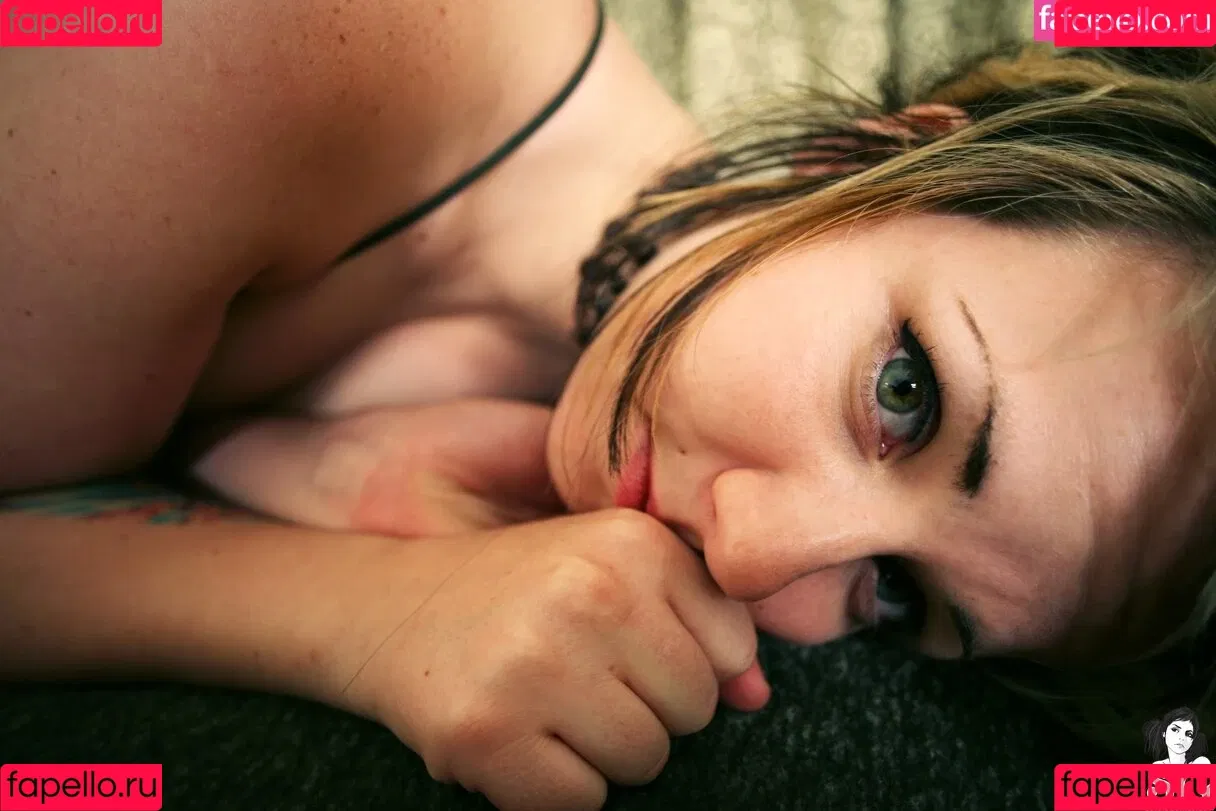 Quinne / quin.night / quinne_germain Onlyfans Photo Gallery 